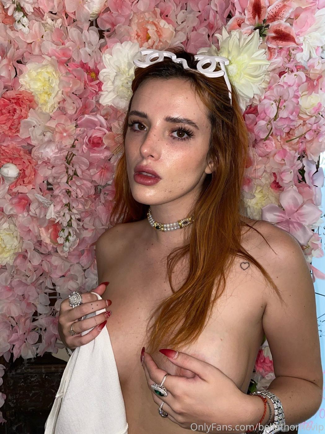 Bella Thorne Nude OnlyFans Models Nipple Slip Leaked