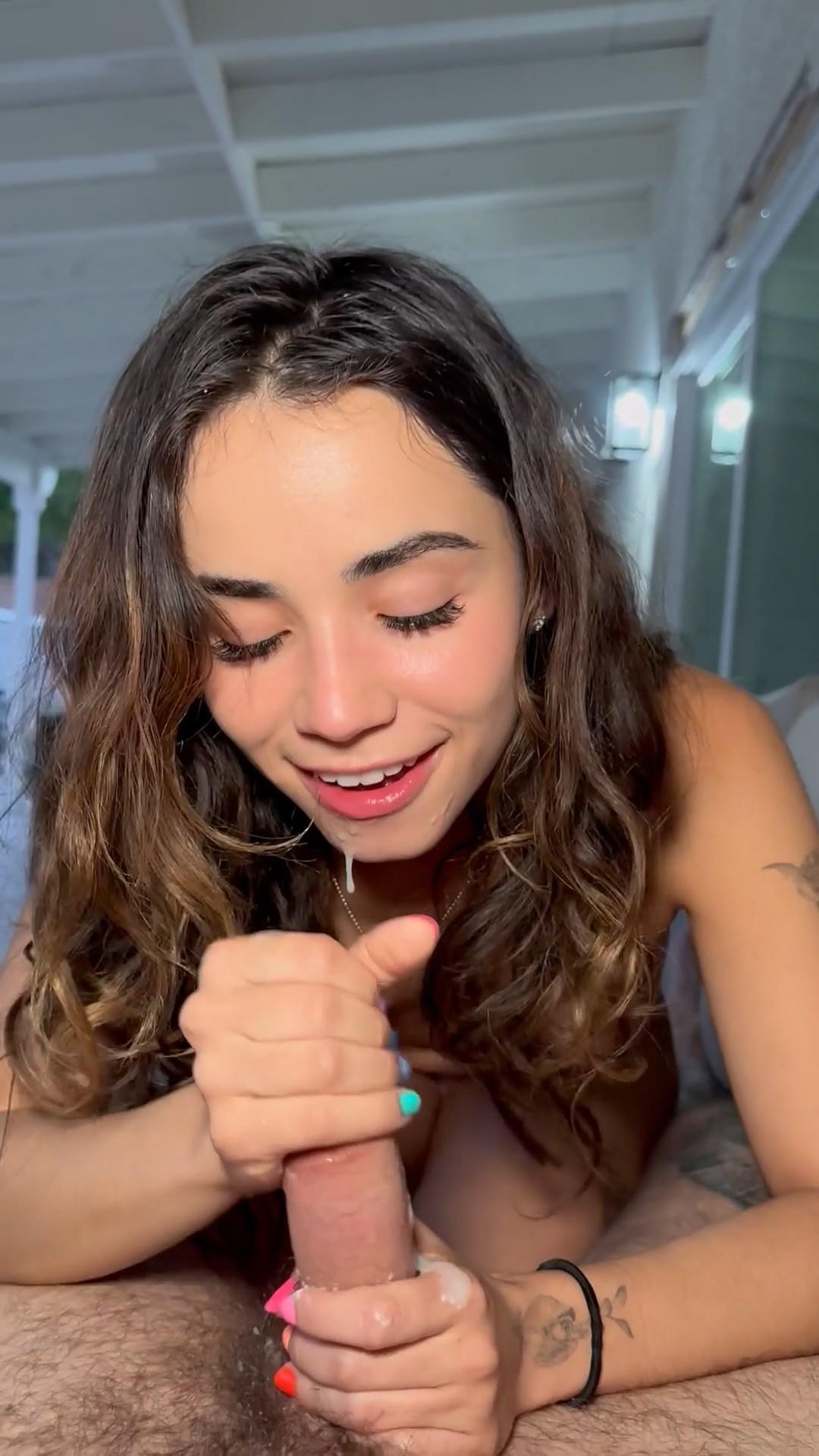 Jameliz Nude Blowjob POV OnlyFans Video Leaked